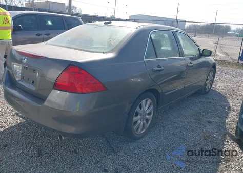 2007 Honda Accord 3.0 Ex из США, поврежденный, VIN 1HGCM66507A007379